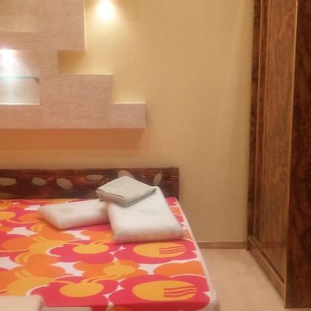 Volbil Apartment Lviv Bagian luar foto