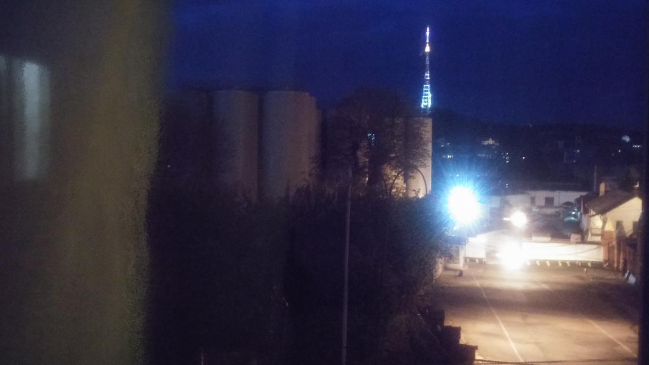 Volbil Apartment Lviv Bagian luar foto